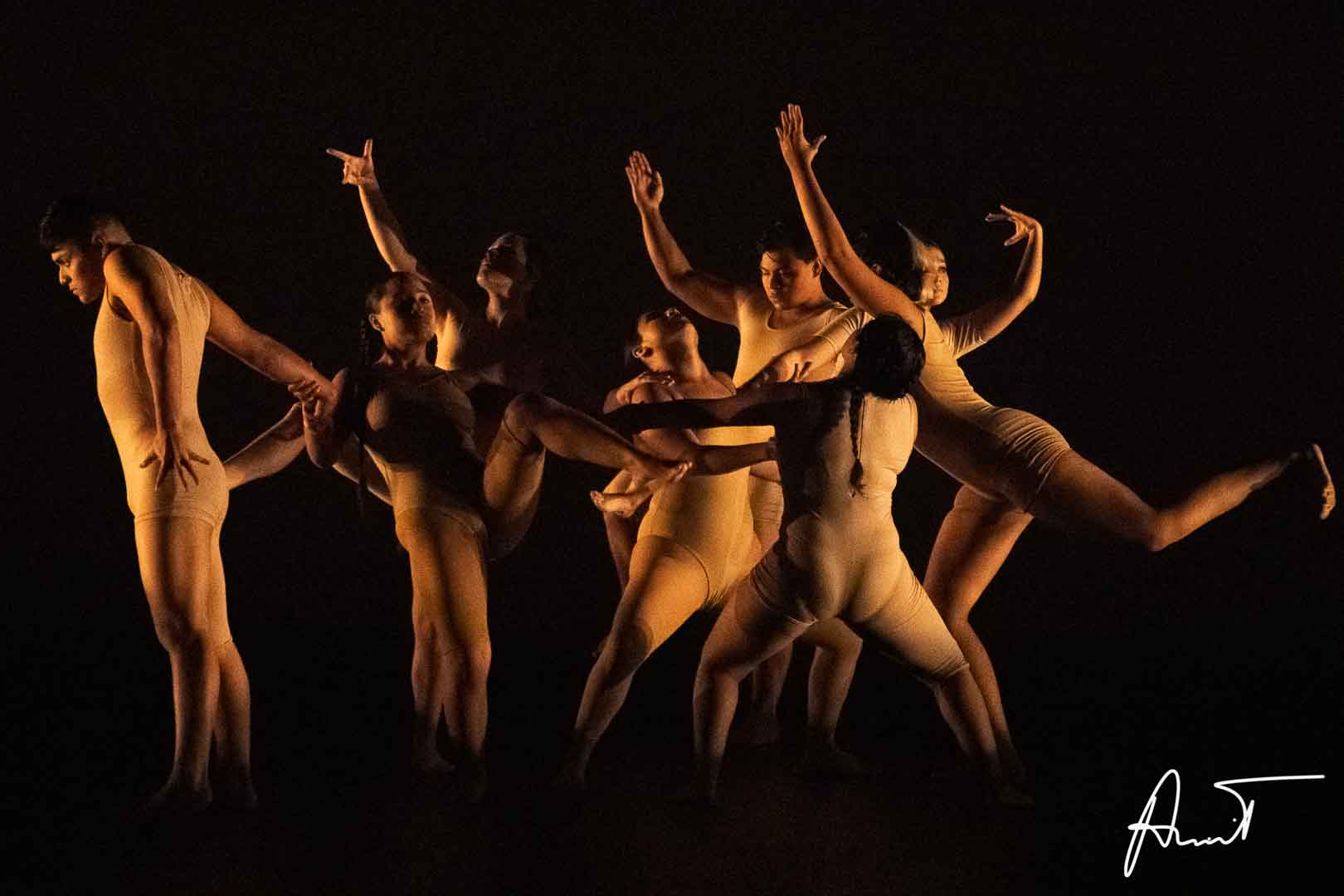 “Tekné: entre redes y emociones”, pieza de danza contemporánea que analiza cómo la tecnología impacta en el desarrollo humano