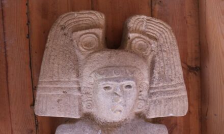 Nueva imagen en piedra de la Joven gobernante de Amajac surge del subsuelo veracruzano